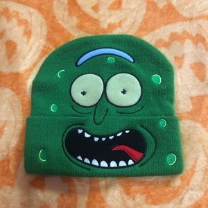 Like new!! PICKLE RICK 💚beanie!!